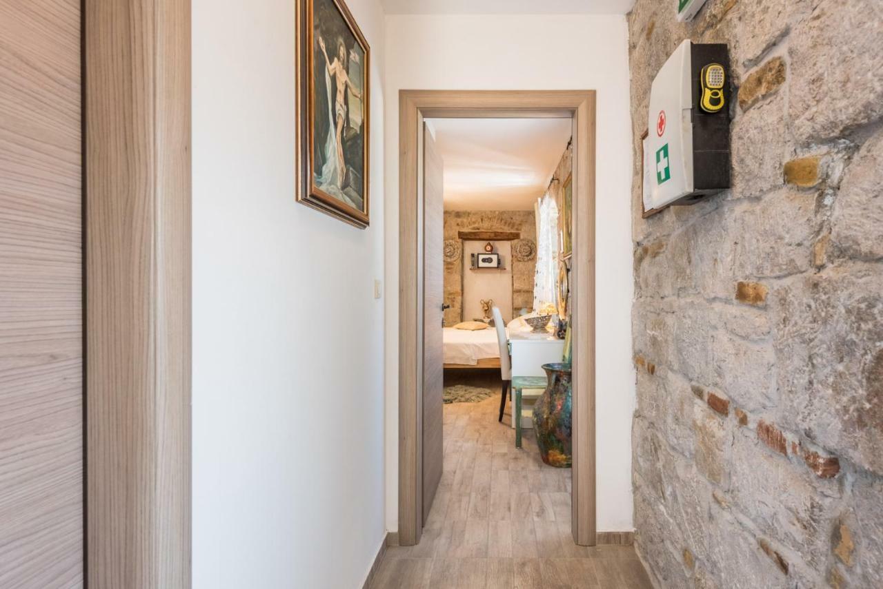 Kovacic Rooms Split Exterior photo